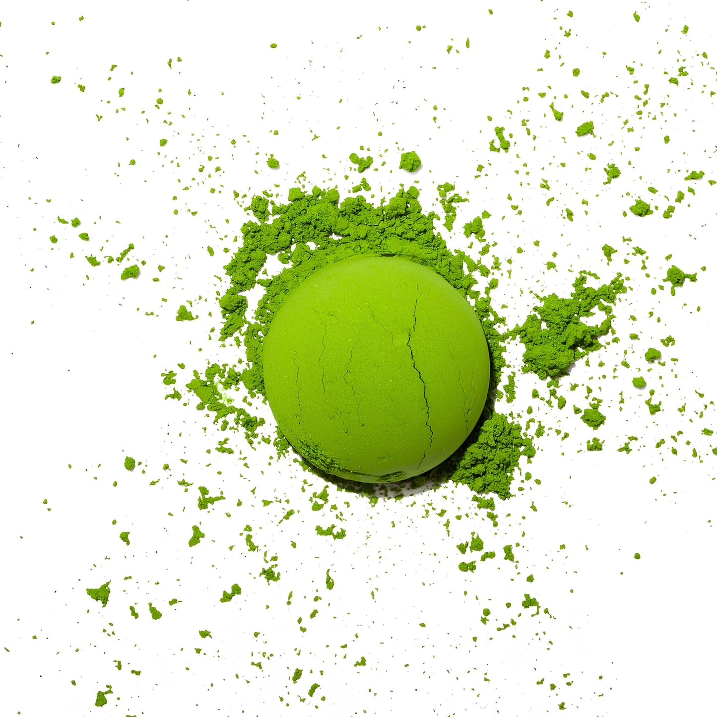 Daily Matcha por gömb alakban, lágy zöld textúra